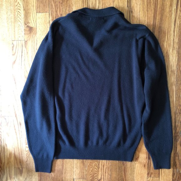 Geoffrey Beene sweater. Size M - Picture 2 of 4
